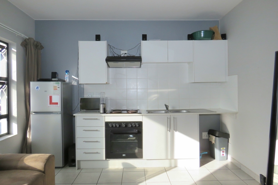 To Let 2 Bedroom Property for Rent in Parklands Western Cape